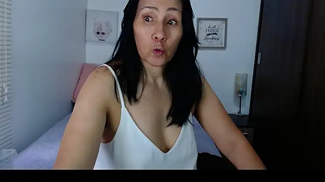 Maira B online show from March 16, 2026, 5:39 pm