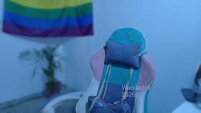 WandaDoll online show from June 18, 2026, 12:20 pm