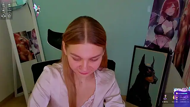 Snapshot of Molly_sweetie chatting on December 8, 2024, 9:46 am Molly sweetie online show from December 8, 2024, 9:46 am