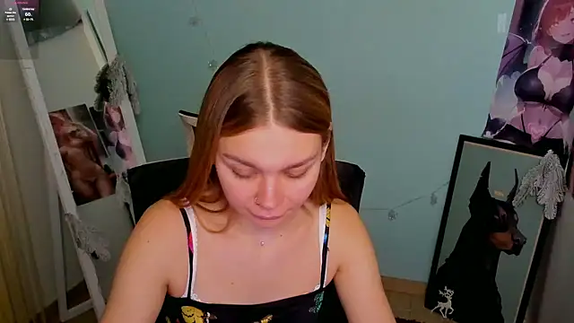 Snapshot of Molly_sweetie chatting on December 30, 2024, 9:59 am Molly sweetie online show from December 30, 2024, 9:59 am
