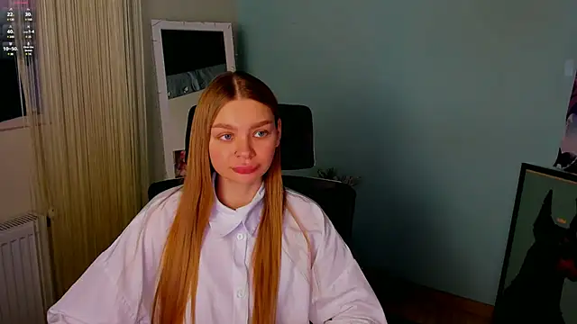 Snapshot of Molly_sweetie chatting on January 22, 2025, 7:03 am Molly sweetie online show from January 22, 2025, 7:03 am
