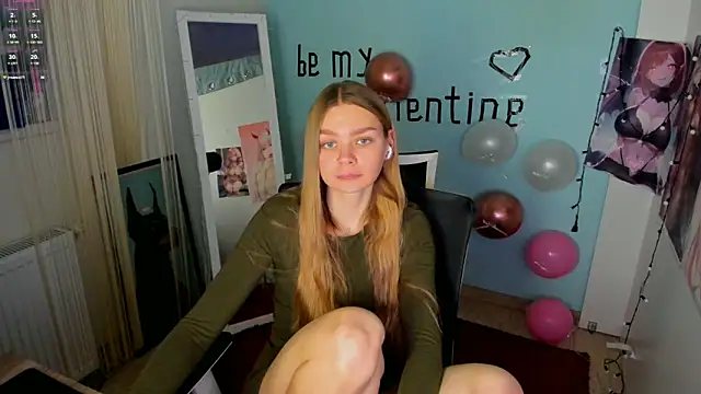Snapshot of Molly_sweetie chatting on February 18, 2025, 10:05 am Molly sweetie online show from February 18, 2025, 10:05 am
