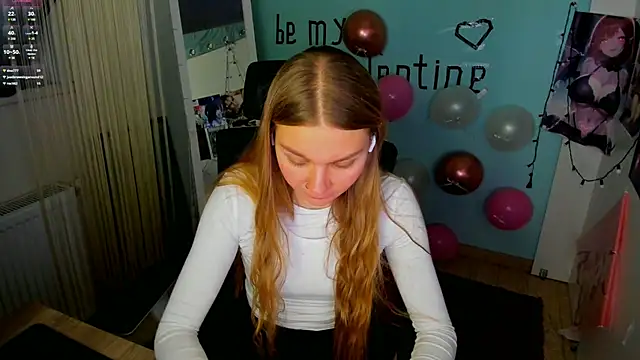 Snapshot of Molly_sweetie chatting on February 21, 2025, 11:33 am Molly sweetie online show from February 21, 2025, 11:33 am