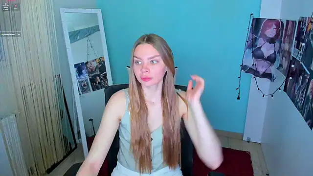 Snapshot of Molly_sweetie chatting on March 19, 2025, 10:00 am Molly sweetie online show from March 19, 2025, 10:00 am