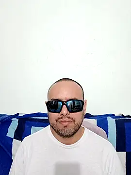 ElSunEagle online show from May 21, 2026, 2:29 am