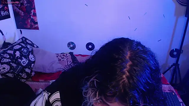 abril666 online show from October 17, 2025, 6:21 pm