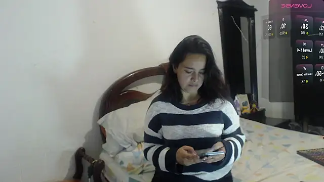 MagicStephany  online show from February 11, 2025, 1:41 pm
