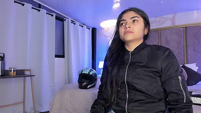 Snapshot of GiselOrtiz chatting on March 21, 2026, 10:20 am GiselOrtiz online show from March 21, 2026, 10:20 am