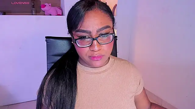 BlakmillerrGilson online show from January 28, 2025, 7:53 pm