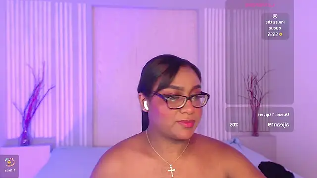 BlakmillerrGilson online show from February 12, 2025, 1:52 am