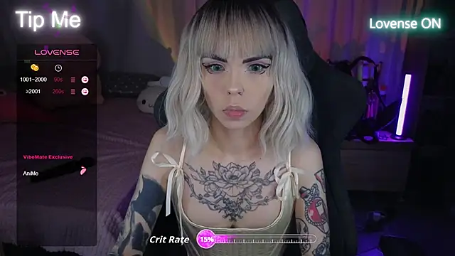 Snapshot of Kerry_Kirk chatting on October 12, 2025, 7:57 pm Kerry Kirk online show from October 12, 2025, 7:57 pm