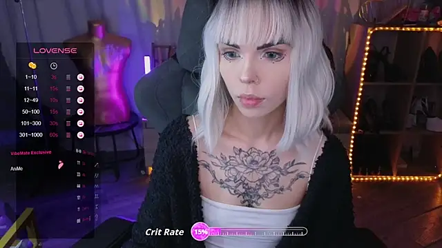 Snapshot of Kerry_Kirk chatting on October 19, 2025, 7:14 pm Kerry Kirk online show from October 19, 2025, 7:14 pm