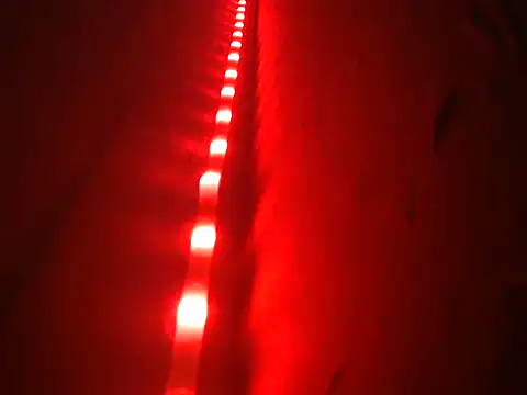 nine9inchdonn online show from October 10, 2025, 3:22 pm