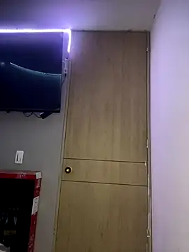 Snapshot of danielagh29 chatting on December 15, 2025, 6:39 am danielagh29 online show from December 15, 2025, 6:39 am