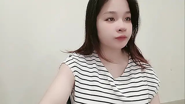 Milajinxi online show from March 16, 2026, 12:38 am