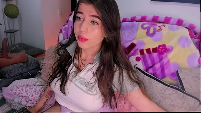 Sara kitty12 online show from March 13, 2026, 12:23 pm