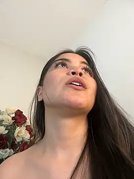 CamilaSofiia online show from March 16, 2025, 10:42 pm