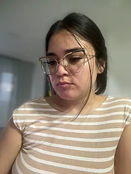 Snapshot of CamilaSofiia chatting on June 4, 2026, 10:49 pm CamilaSofiia online show from June 4, 2026, 10:49 pm
