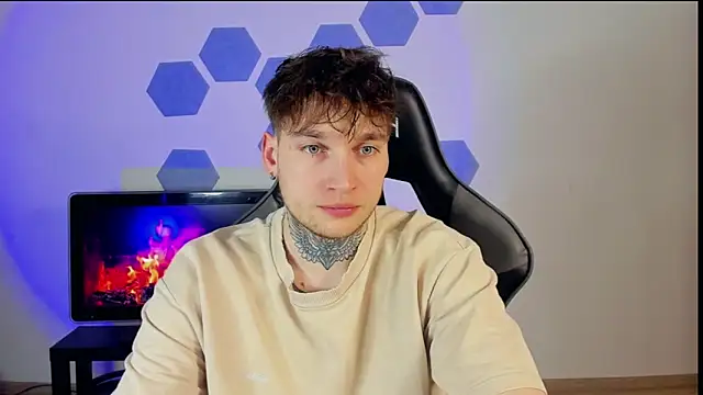 Chris Tyson online show from March 1, 2025, 11:04 pm