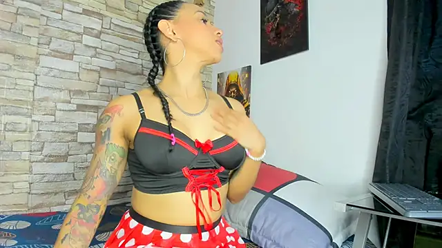 Snapshot of kaiagerbes3 chatting on October 24, 2025, 10:39 pm kaiagerbes3 online show from October 24, 2025, 10:39 pm