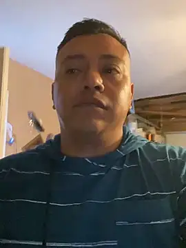 Froilanvr online show from May 10, 2026, 2:17 am