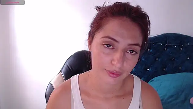 Kate lorens9 online show from February 27, 2025, 2:54 pm