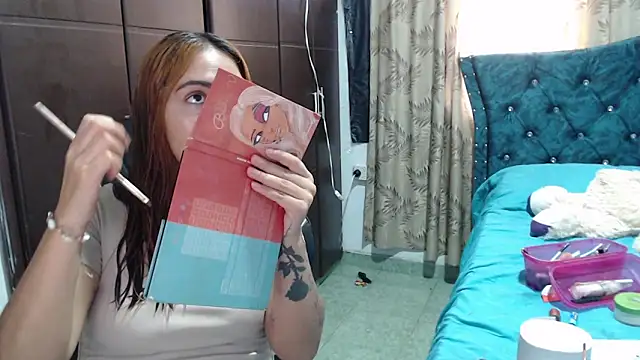 Kate lorens9 online show from October 22, 2025, 1:55 pm