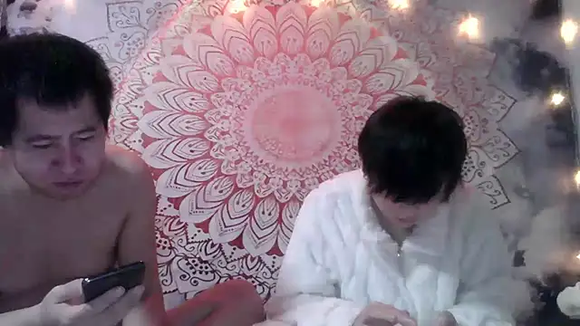 XiaNa2023 online show from December 14, 2024, 3:47 pm