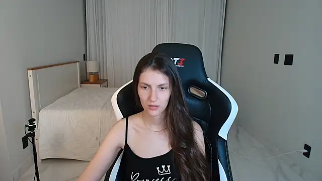 upssnowy online show from June 20, 2026, 3:09 am