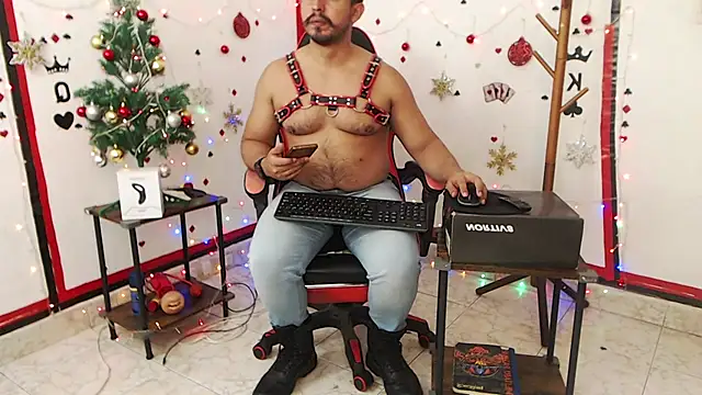 KalethBigDick online show from January 1, 2025, 7:20 am