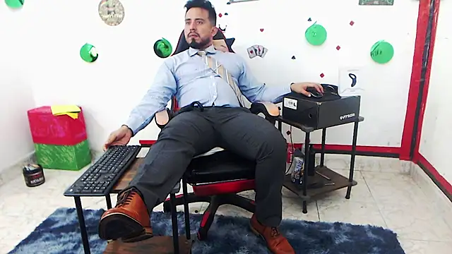 KalethBigDick online show from April 30, 2026, 2:01 pm
