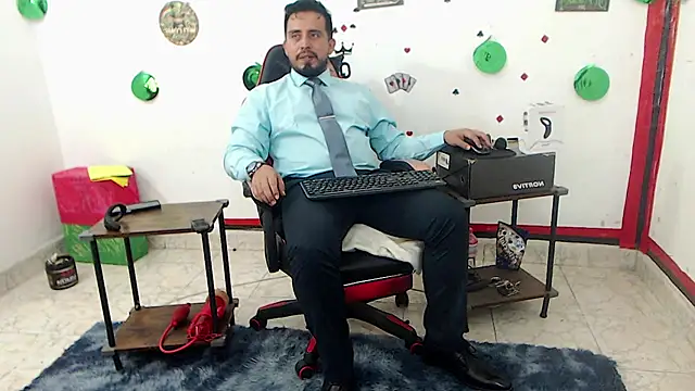 KalethBigDick online show from May 10, 2026, 3:55 am