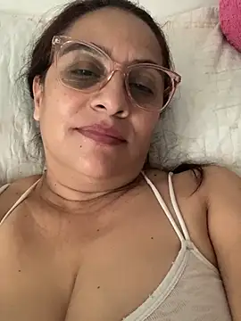 Snapshot of brendasexywet chatting on September 12, 2025, 3:56 pm brendasexywet online show from September 12, 2025, 3:56 pm