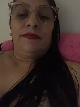 Snapshot of brendasexywet chatting on October 27, 2025, 7:29 pm brendasexywet online show from October 27, 2025, 7:29 pm