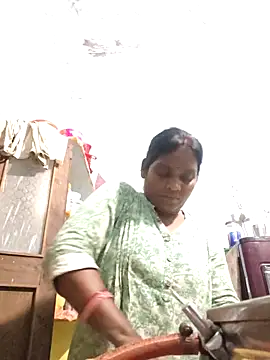priyadarshiPRIYASEXCPL223 online show from May 2, 2026, 1:38 pm