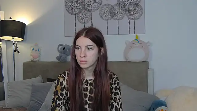 CassKiera online show from September 30, 2025, 5:01 am