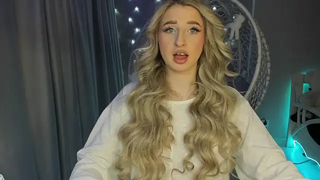 Snapshot of milky_waybaby chatting on October 1, 2025, 7:31 pm milky waybaby online show from October 1, 2025, 7:31 pm