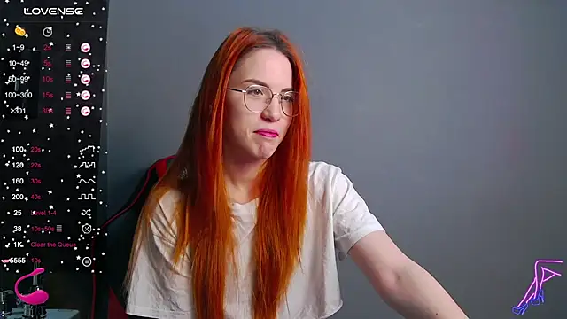 EmilyKents online show from December 5, 2024, 1:36 am