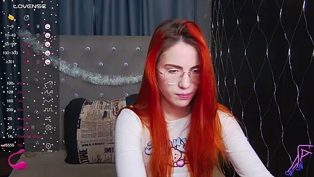 EmilyKents online show from December 24, 2024, 1:49 am