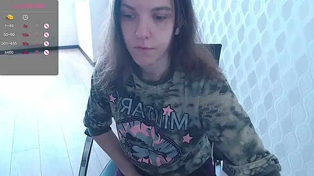 LisaHeart online show from May 6, 2026, 5:57 am