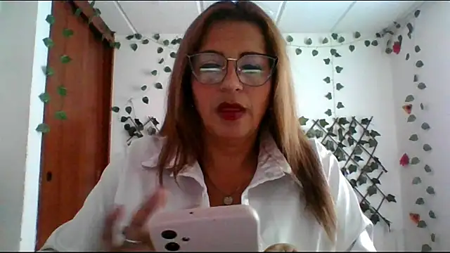 RossanaLionheart online show from March 17, 2026, 12:19 pm