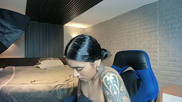 Snapshot of magic_marg chatting on September 22, 2025, 10:01 pm magic marg online show from September 22, 2025, 10:01 pm