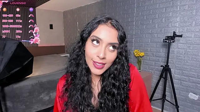 Snapshot of magic_marg chatting on October 3, 2025, 8:50 pm magic marg online show from October 3, 2025, 8:50 pm