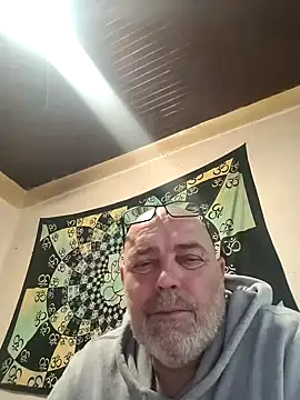 Snapshot of bobosse83 chatting on March 22, 2026, 1:53 am bobosse83 online show from March 22, 2026, 1:53 am