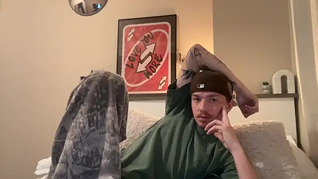 Snapshot of younghungginger chatting on December 5, 2024, 11:40 pm younghungginger online show from December 5, 2024, 11:40 pm