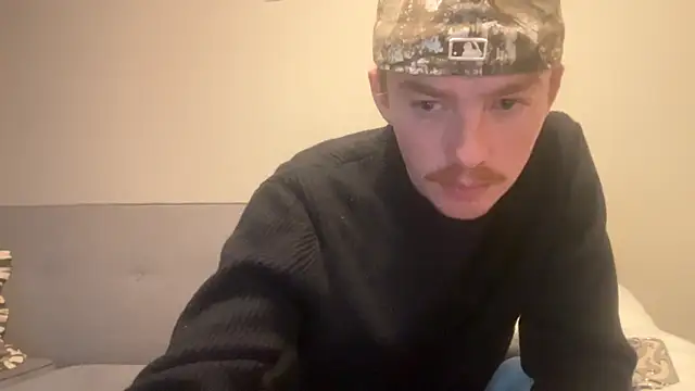Snapshot of younghungginger chatting on January 10, 2026, 2:02 am younghungginger online show from January 10, 2026, 2:02 am