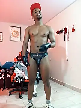 Snapshot of AlejoKhalifa_ chatting on October 16, 2025, 10:49 am AlejoKhalifa  online show from October 16, 2025, 10:49 am