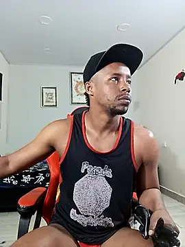 Snapshot of AlejoKhalifa_ chatting on October 18, 2025, 6:37 am AlejoKhalifa  online show from October 18, 2025, 6:37 am