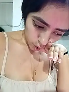 GiiirlPower online show from December 9, 2024, 10:52 pm
