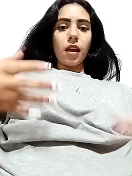 GiiirlPower online show from December 22, 2024, 4:50 am